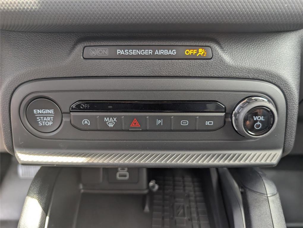 new 2025 Ford Bronco Sport car, priced at $37,113