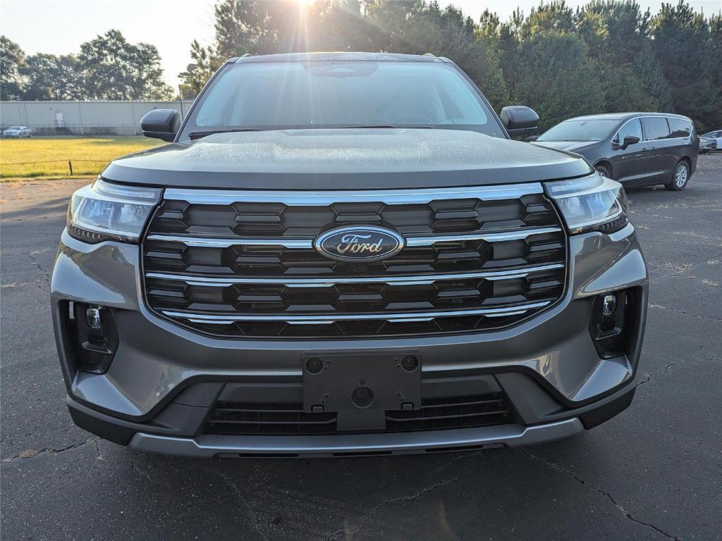 new 2025 Ford Explorer car, priced at $41,270