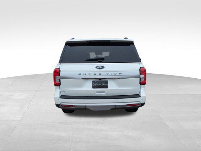 new 2024 Ford Expedition car, priced at $60,077