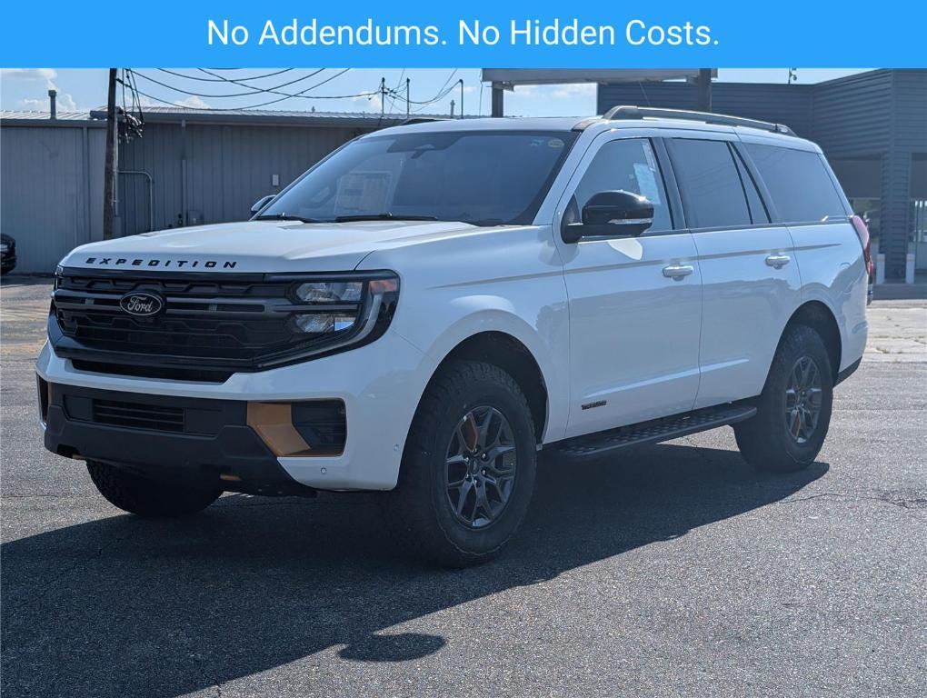 new 2025 Ford Expedition car, priced at $76,597
