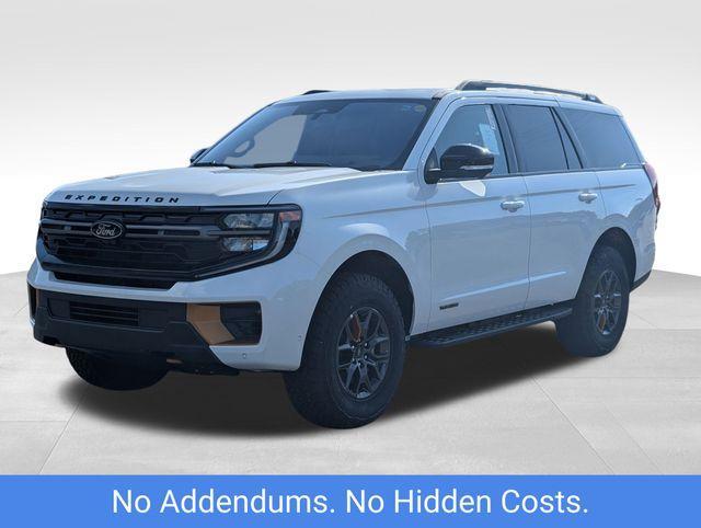 new 2025 Ford Expedition car, priced at $82,731