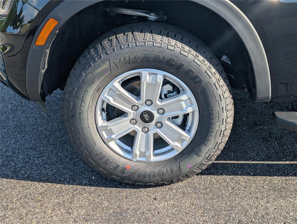 new 2025 Ford Ranger car, priced at $31,760