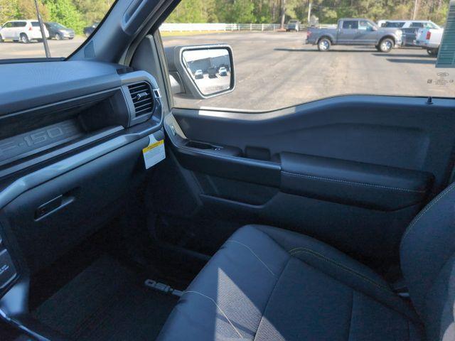 new 2025 Ford F-150 car, priced at $51,694