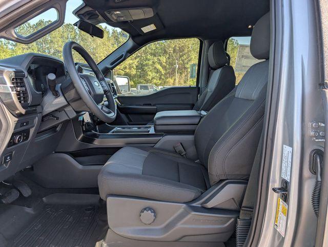 new 2025 Ford F-150 car, priced at $51,694
