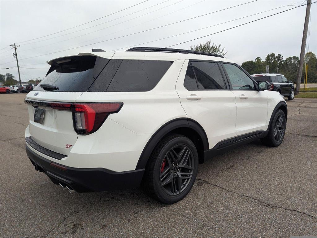 new 2025 Ford Explorer car, priced at $58,599