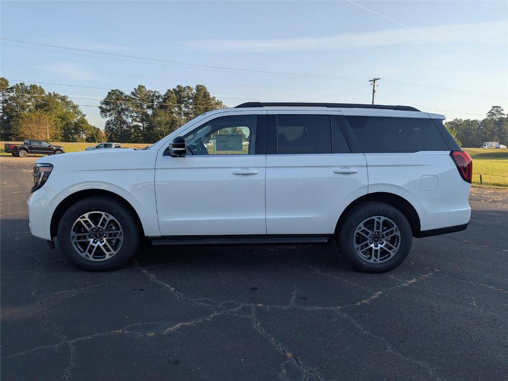 new 2025 Ford Expedition car, priced at $65,952