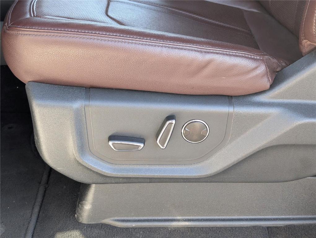 used 2023 Ford Expedition car, priced at $42,499