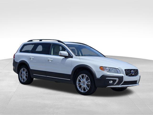 used 2016 Volvo XC70 car, priced at $16,999