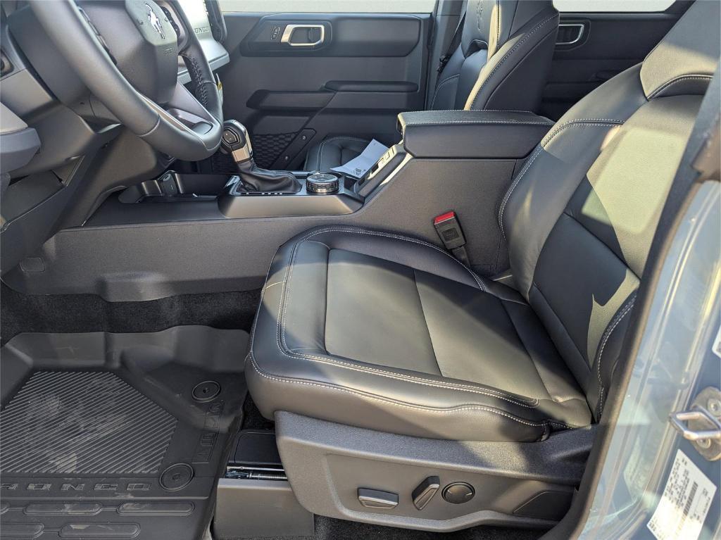 new 2025 Ford Bronco car, priced at $51,407
