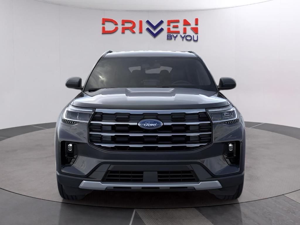 new 2025 Ford Explorer car, priced at $40,005
