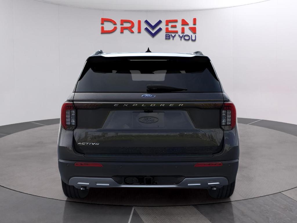 new 2025 Ford Explorer car, priced at $40,005