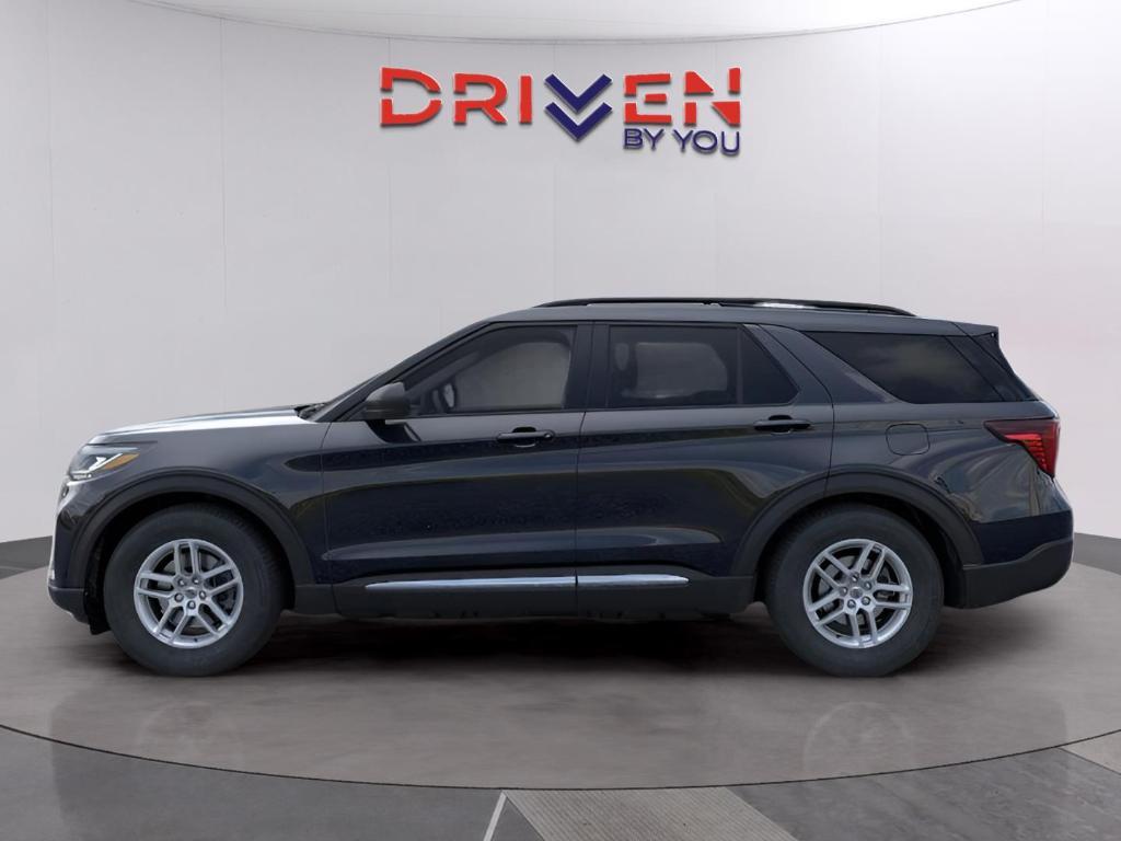 new 2025 Ford Explorer car, priced at $40,005