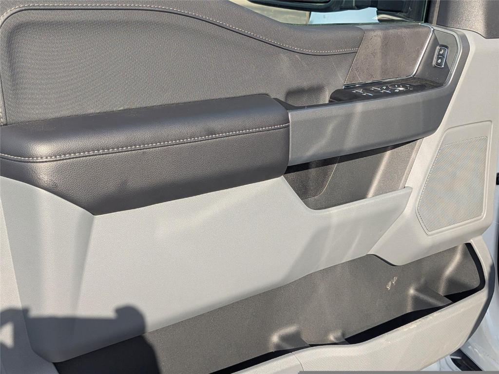 new 2025 Ford F-150 car, priced at $50,866