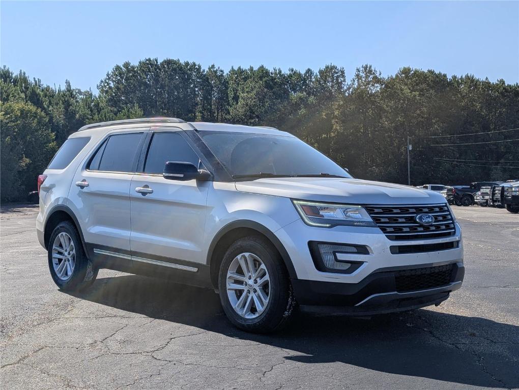 used 2017 Ford Explorer car, priced at $14,499