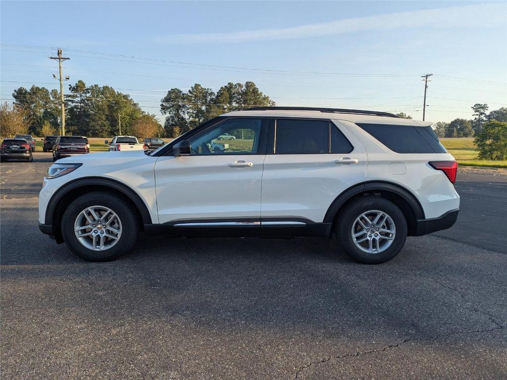 new 2025 Ford Explorer car, priced at $41,818