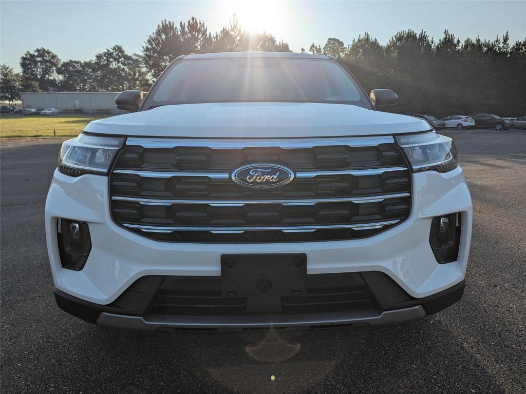new 2025 Ford Explorer car, priced at $41,818
