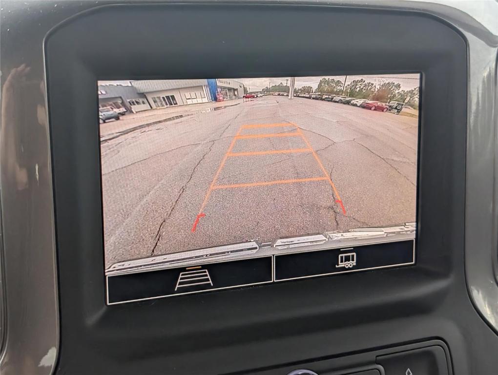 used 2025 GMC Sierra 1500 car, priced at $39,299