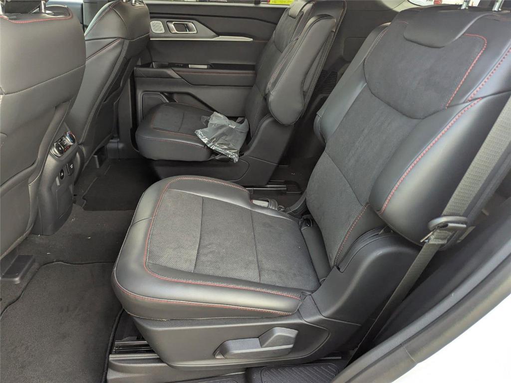new 2025 Ford Explorer car, priced at $54,613
