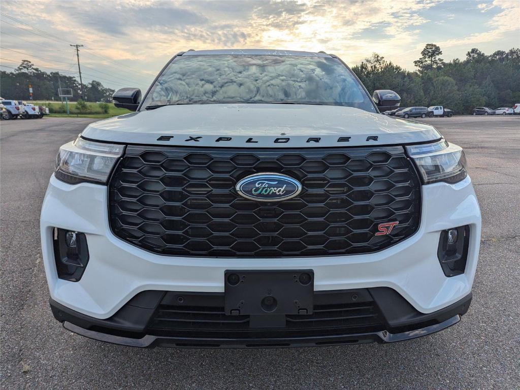 new 2025 Ford Explorer car, priced at $54,613