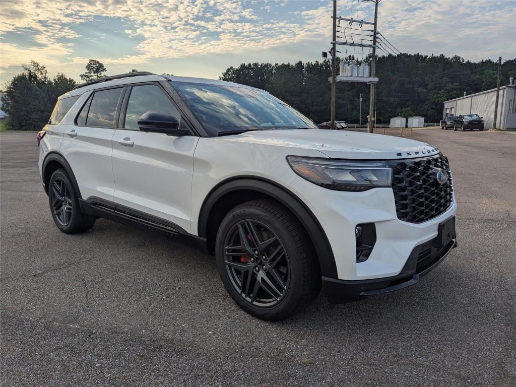 new 2025 Ford Explorer car, priced at $54,613