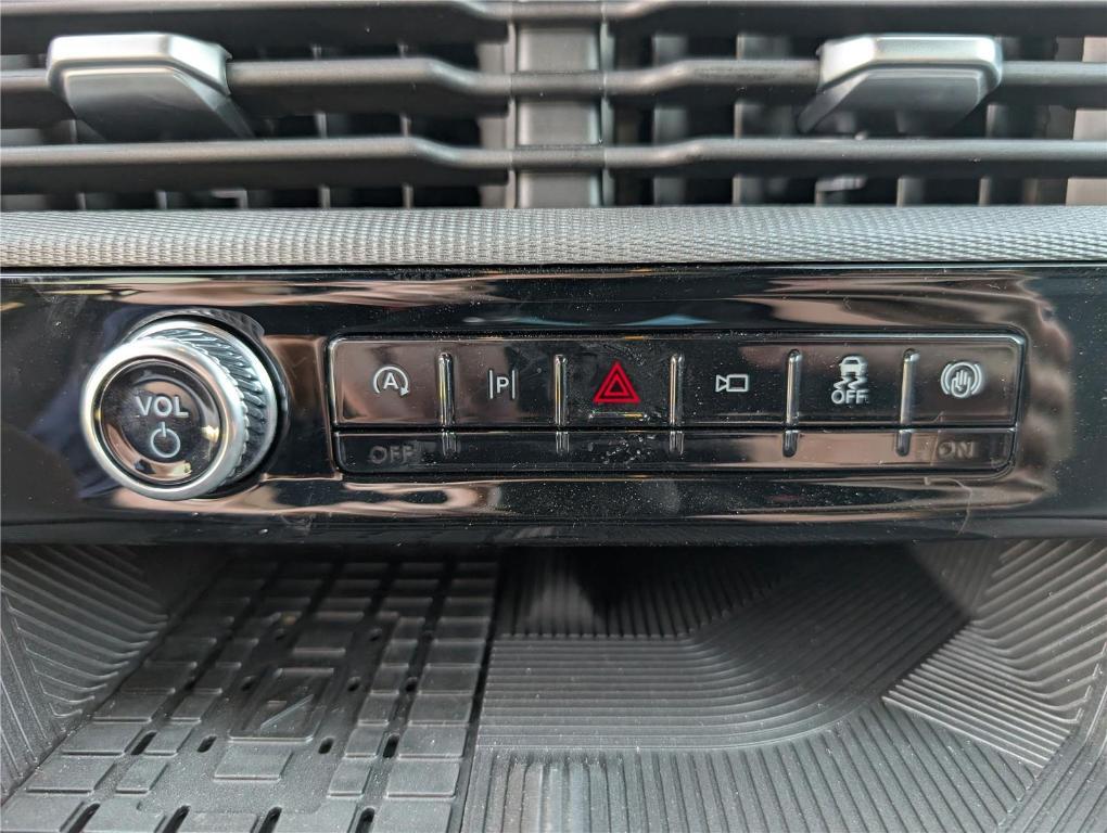 new 2025 Ford Explorer car, priced at $45,898