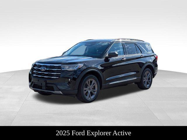 new 2025 Ford Explorer car, priced at $44,212