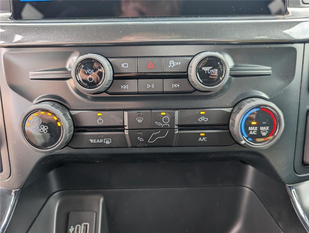 new 2025 Ford F-150 car, priced at $41,312