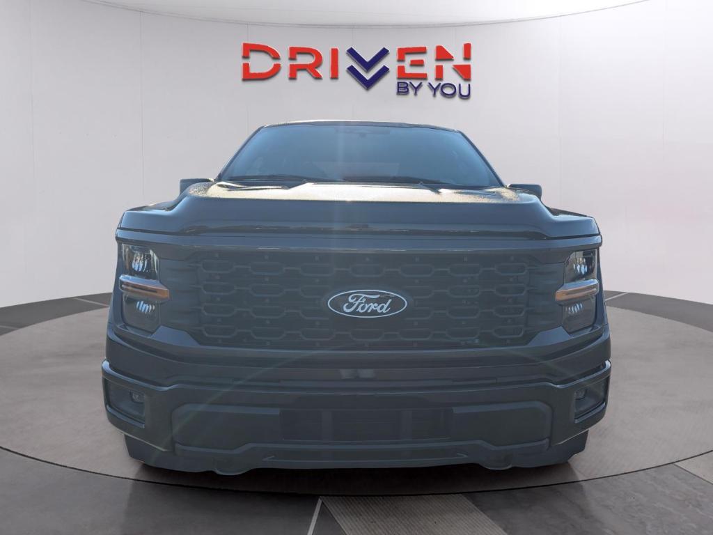 new 2025 Ford F-150 car, priced at $45,640