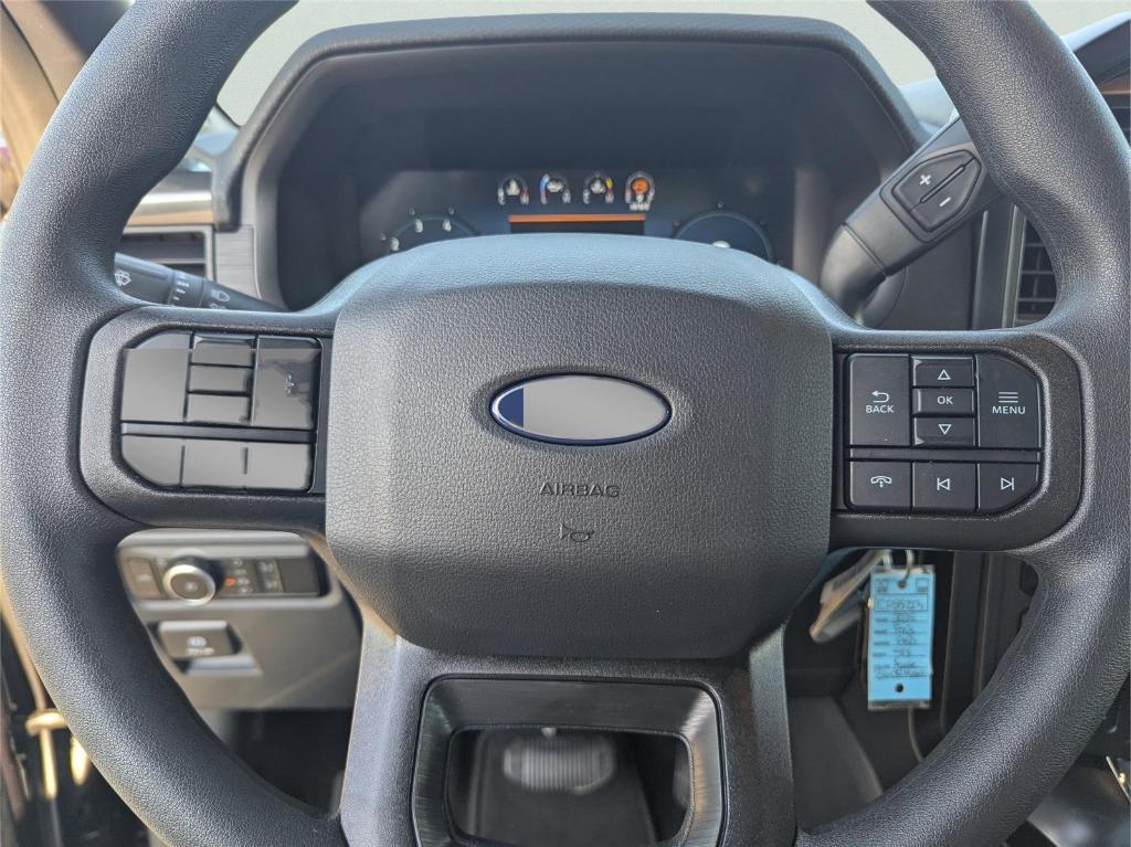 new 2025 Ford F-150 car, priced at $45,640