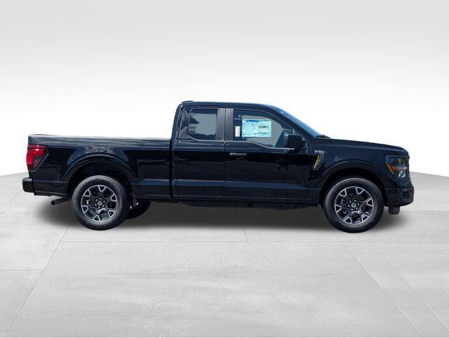 new 2025 Ford F-150 car, priced at $45,490