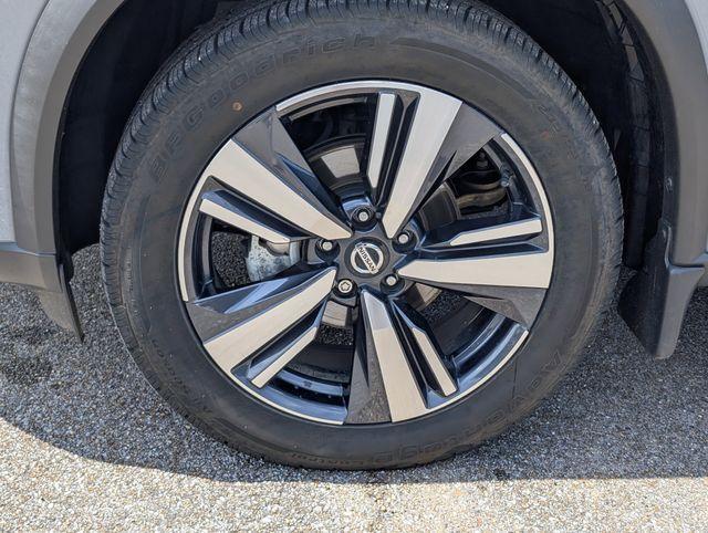 used 2021 Nissan Rogue car, priced at $20,199