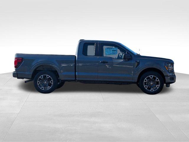 new 2025 Ford F-150 car, priced at $47,155