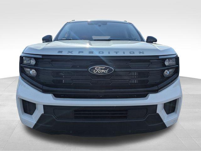 new 2025 Ford Expedition car, priced at $69,779