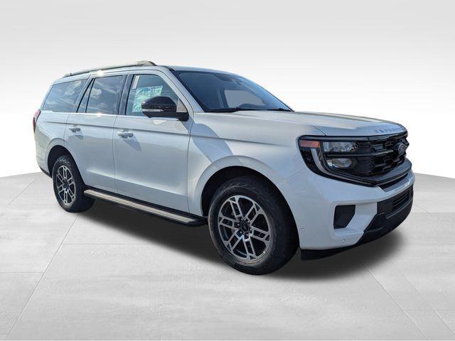 new 2025 Ford Expedition car, priced at $69,779