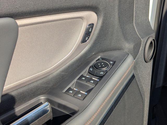 new 2025 Ford Expedition car, priced at $69,779