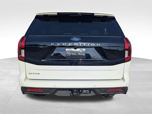 new 2025 Ford Expedition car, priced at $69,779