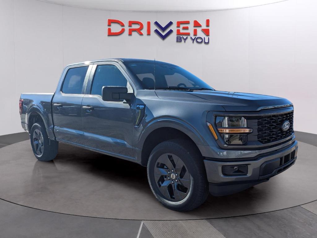 new 2025 Ford F-150 car, priced at $46,317