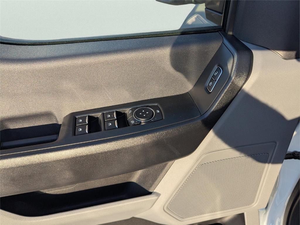 new 2025 Ford F-250 car, priced at $49,396