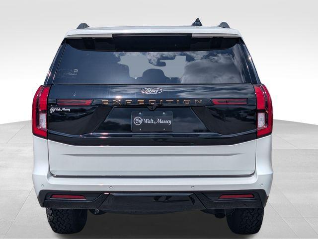 new 2025 Ford Expedition car, priced at $85,760