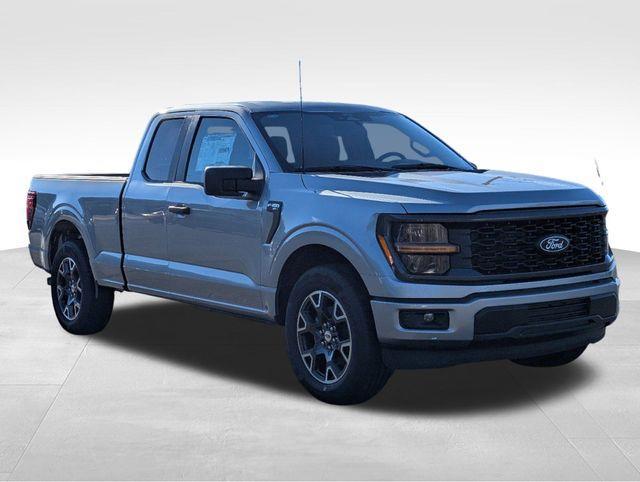 new 2025 Ford F-150 car, priced at $45,935