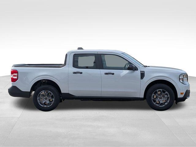 new 2025 Ford Maverick car