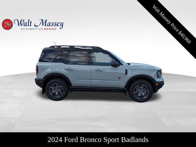 new 2024 Ford Bronco Sport car, priced at $40,960