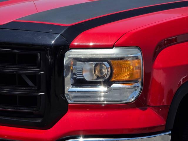 used 2015 GMC Sierra 1500 car, priced at $21,900