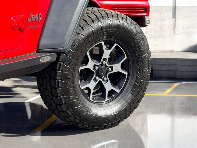 used 2018 Jeep Wrangler Unlimited car, priced at $28,995