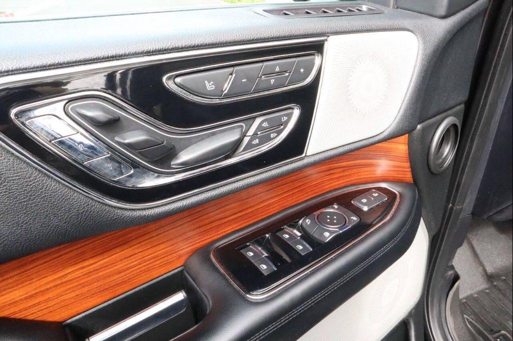 used 2019 Lincoln Navigator car, priced at $26,995