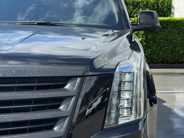 used 2018 Cadillac Escalade car, priced at $39,995