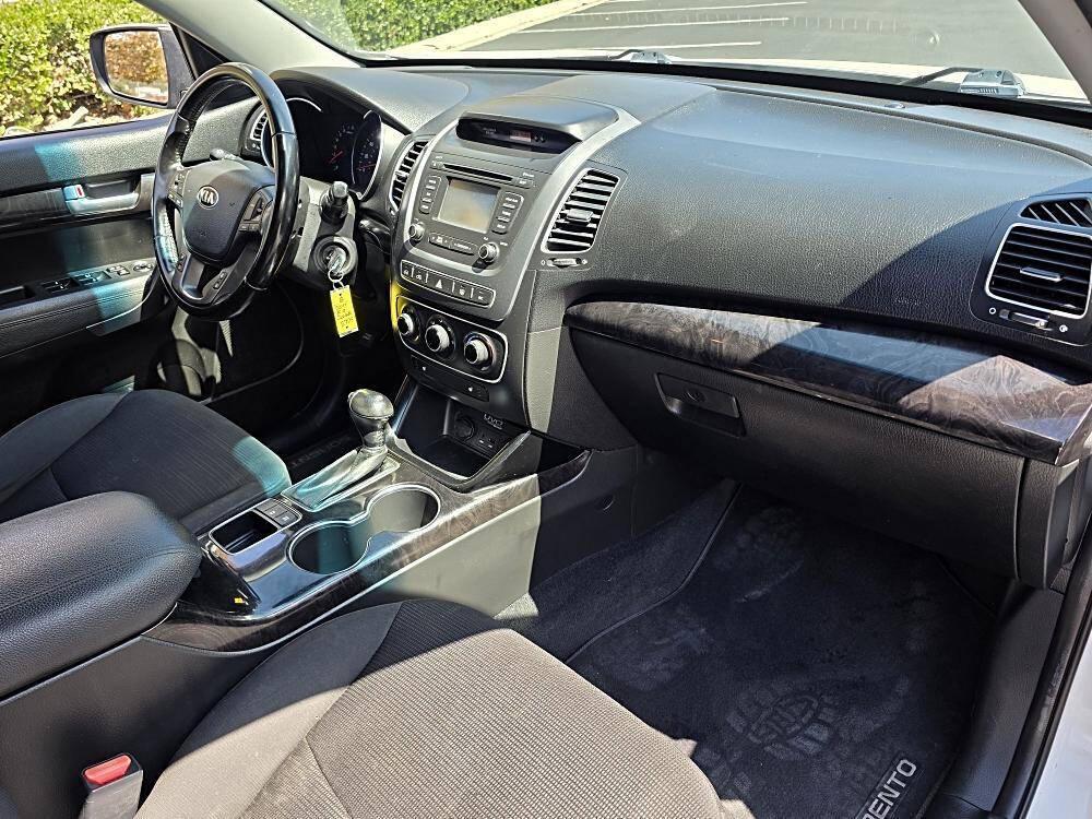 used 2014 Kia Sorento car, priced at $8,995