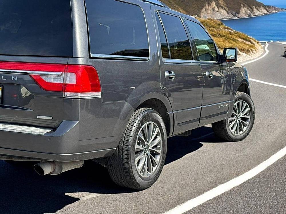 used 2015 Lincoln Navigator car, priced at $8,995