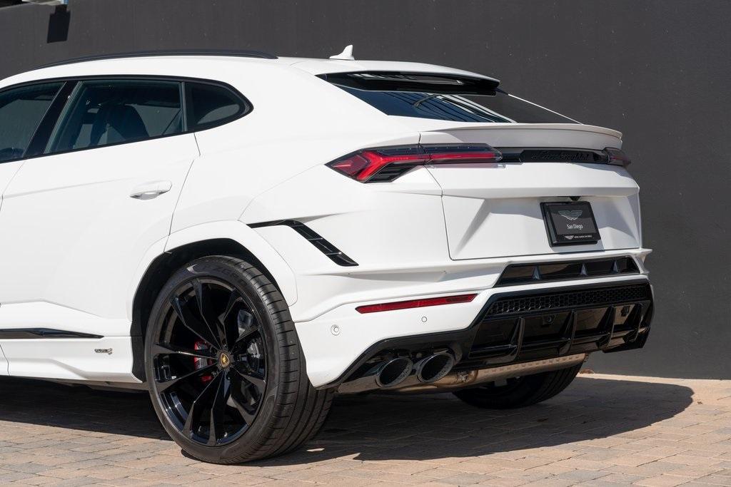 used 2024 Lamborghini Urus car, priced at $265,989