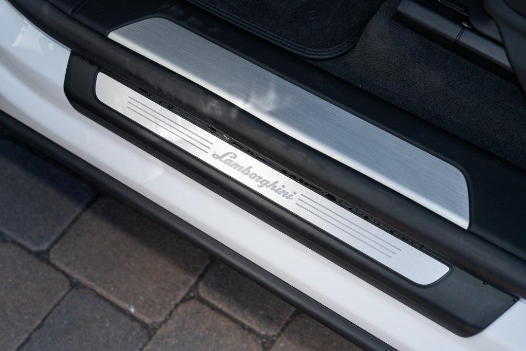 used 2024 Lamborghini Urus car, priced at $265,989